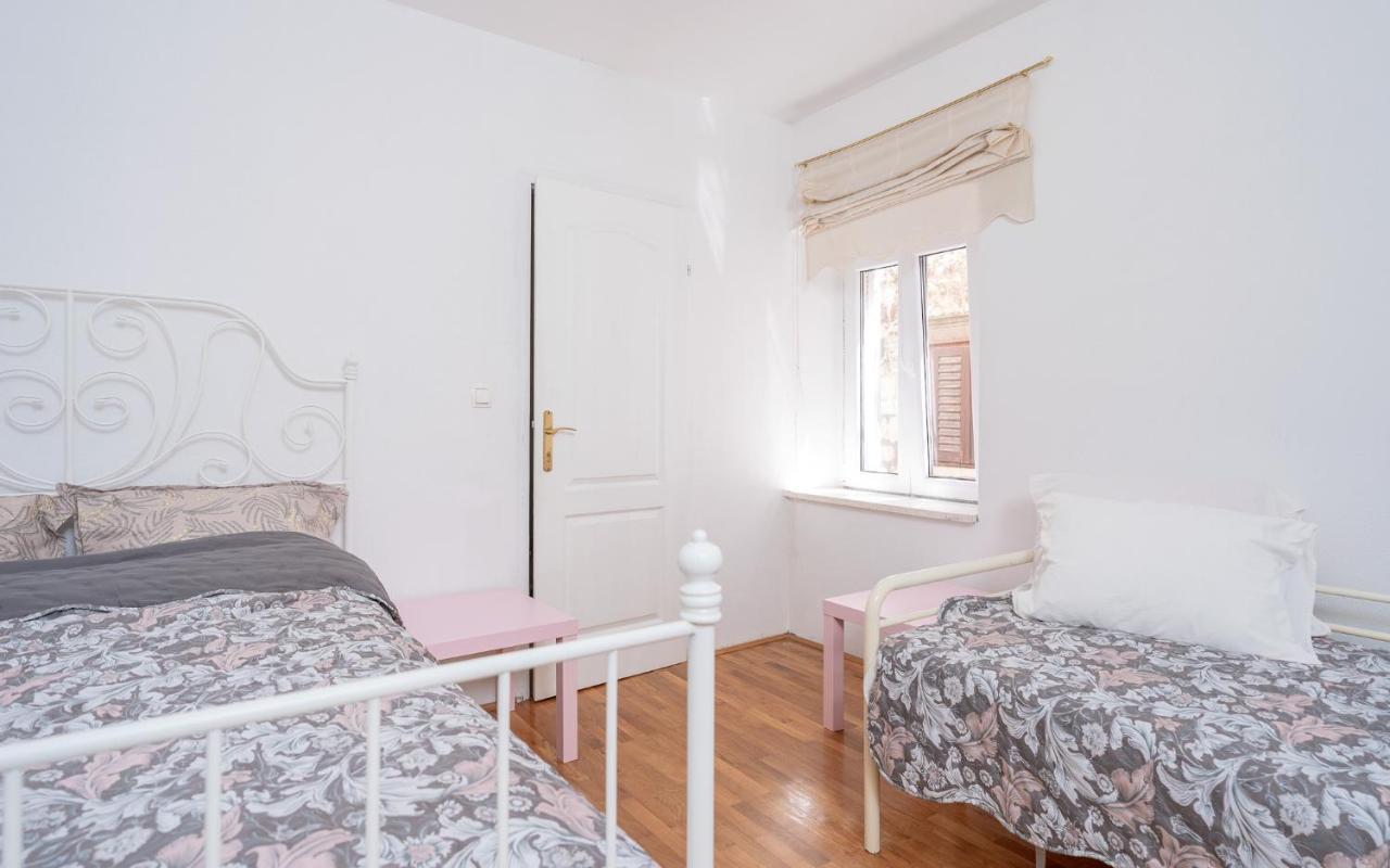 Harbourside Guesthouse Mandina - Zf Hvar Hvar Town Luaran gambar